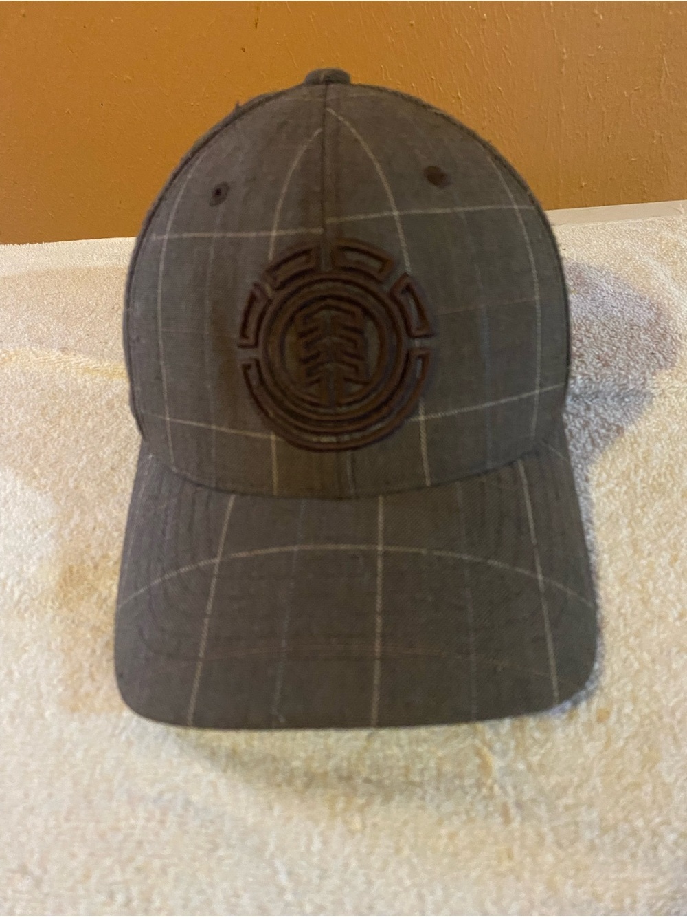 Vintage Element Crowns Flexfit Hat S/M Brown Windowpane Plaid Skate Cap Y2K